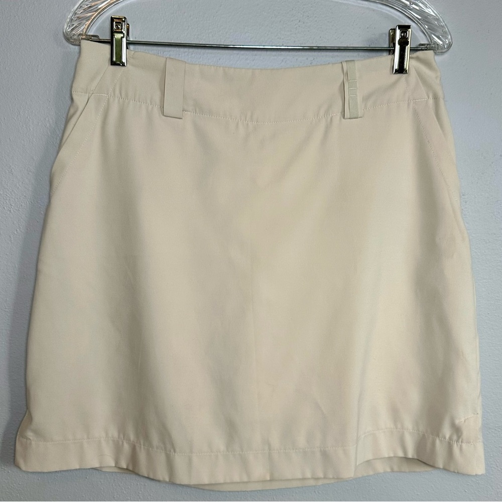 Women’s Nike Golf Beige Dri-FIT Skort Size 8
